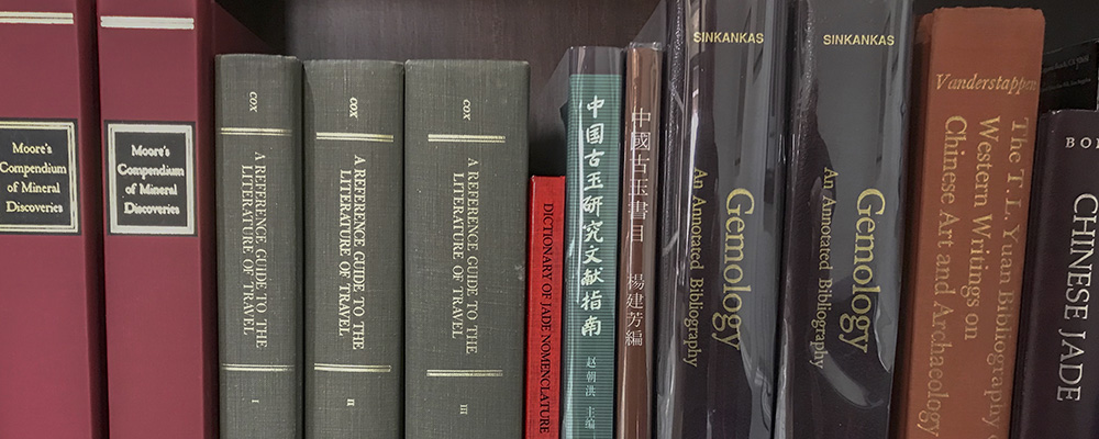 Reference Books on Gemology, Jewelry and Mineralogy
